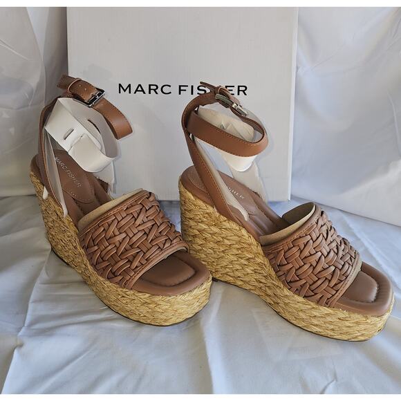 Marc Fisher Women's Godina Espadrille Square Toe Wedge Sandals - Picture 3 of 6